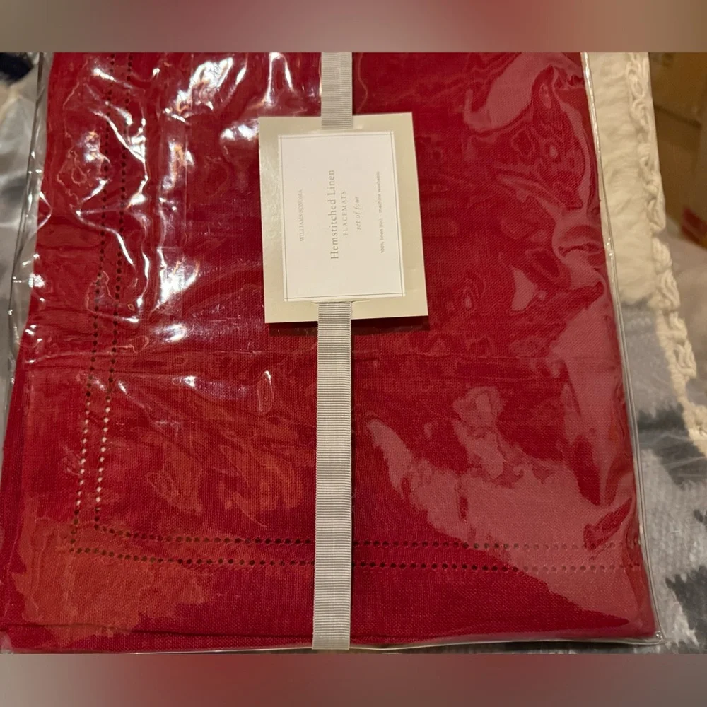 New Williams Sonoma Linen Double Hemstitch Placemats, S/4, Red 14 X 20”